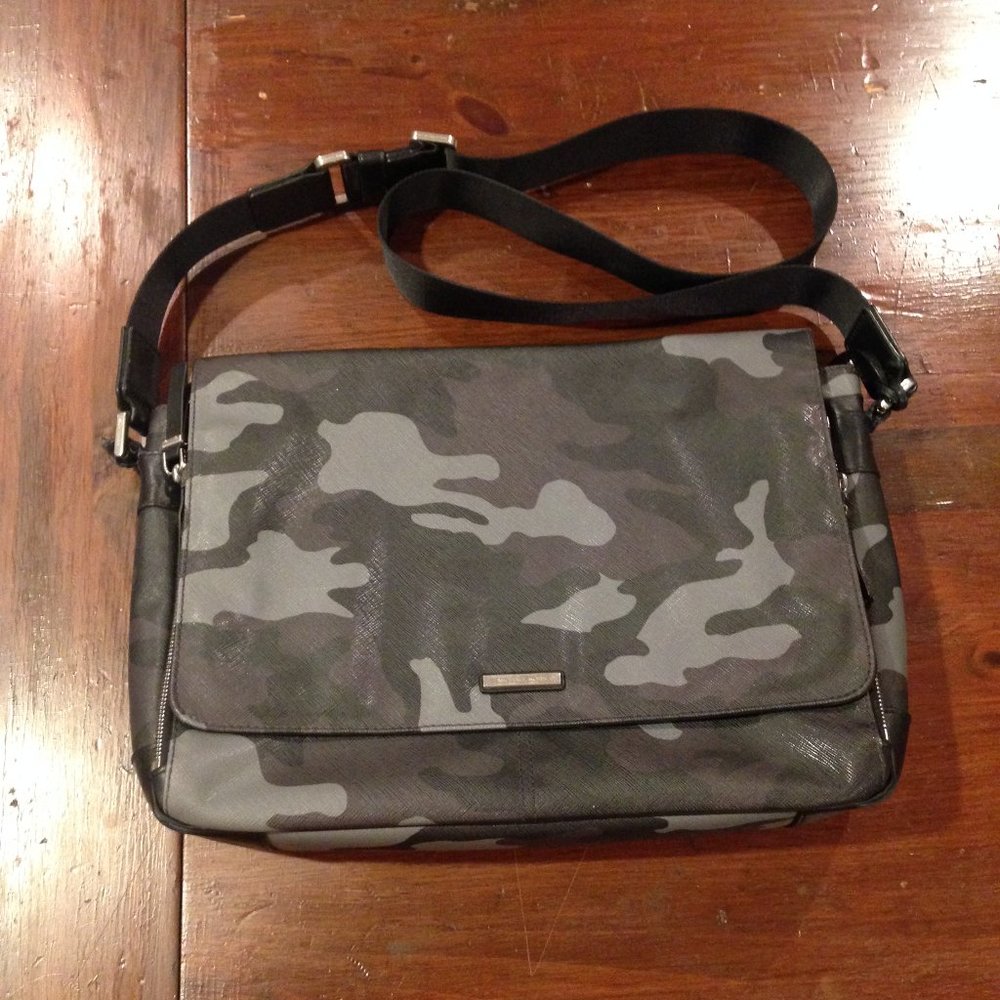 Michael Kors Jetset Camo Messenger Bag